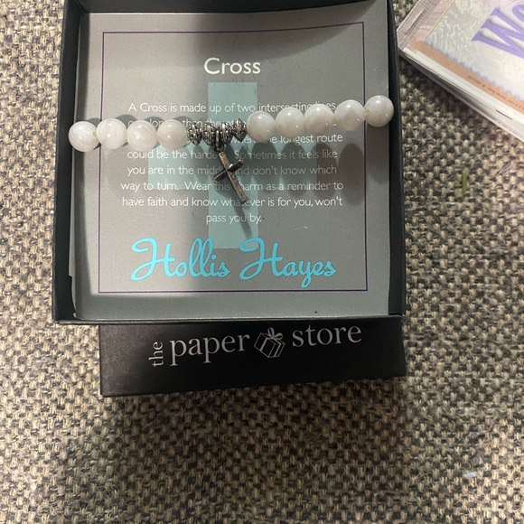 Hollis Hayes cross and grey bead bracelet - Picture 2 of 3